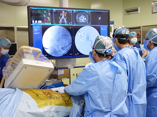 Operating room with a large monitor